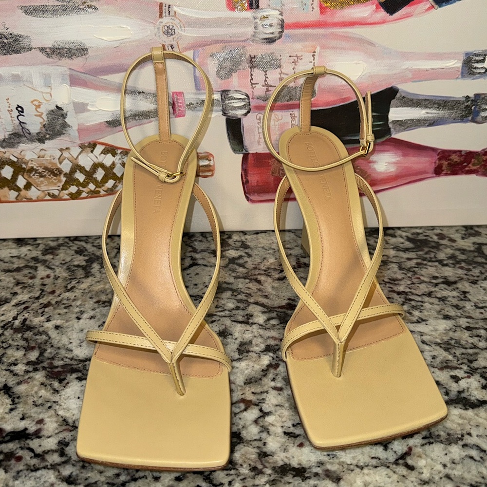 Bottega Veneta Stretch Strappy Sandal Wedge nude
